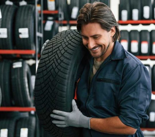 Why DIY Tyre Shopping Can Fail (and How Oxley Saves Your Spare Day) | 